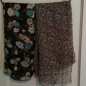 Scarves/Shawls bundle of 2